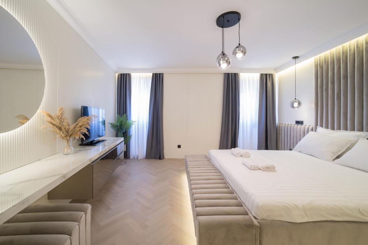 Luxury Villa Christian Umago Esterno foto